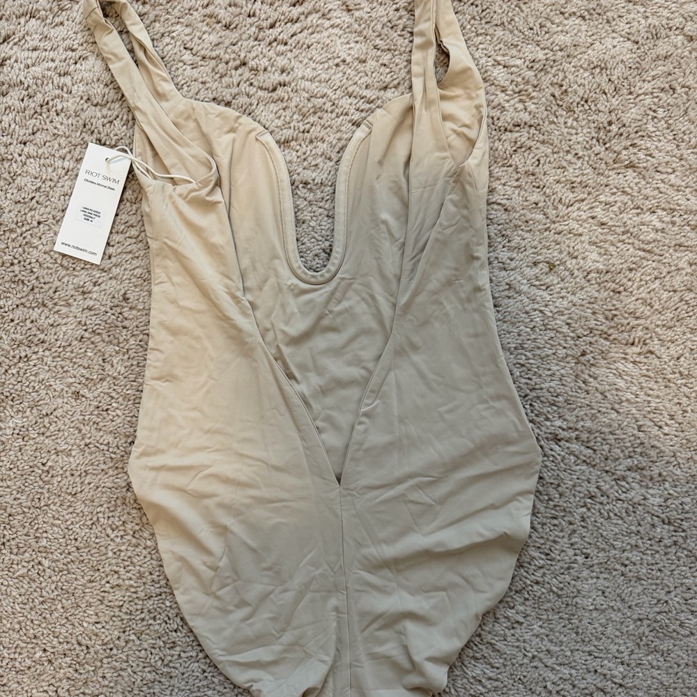 Riot Swim Lana Coconut One Piece Swimsuit - Picture 4 of 5
